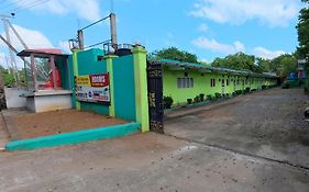 Sri Mayura Holiday Resort